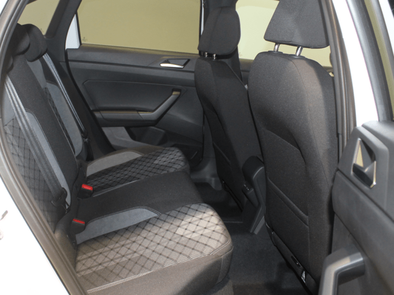 Volkswagen-Taigo-1.0-TSI-R-Line-DSG-6898-07