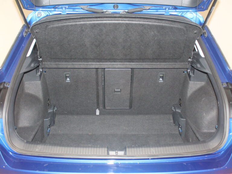 Volkswagen T-Roc Life 1.0 TSI 4169 08