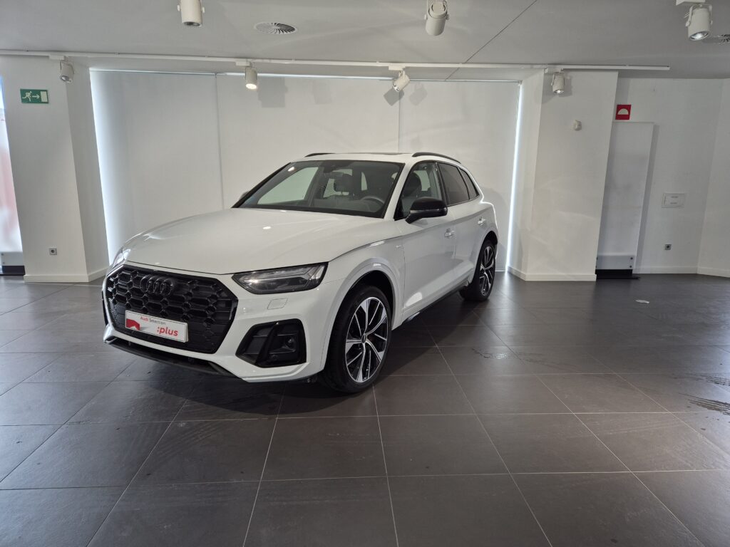 Audi Q5 SUV Black line edition 40 TDI quattro 150 kW (204 CV) S tronic 8504