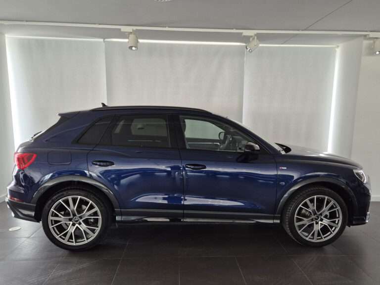 Audi Q3 Black line edition 35 TDI 110 kW (150 CV) S tronic 4083 02