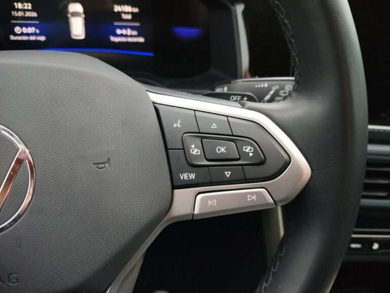 9850MYR_9_multifunction-steering-wheel-right_0_final
