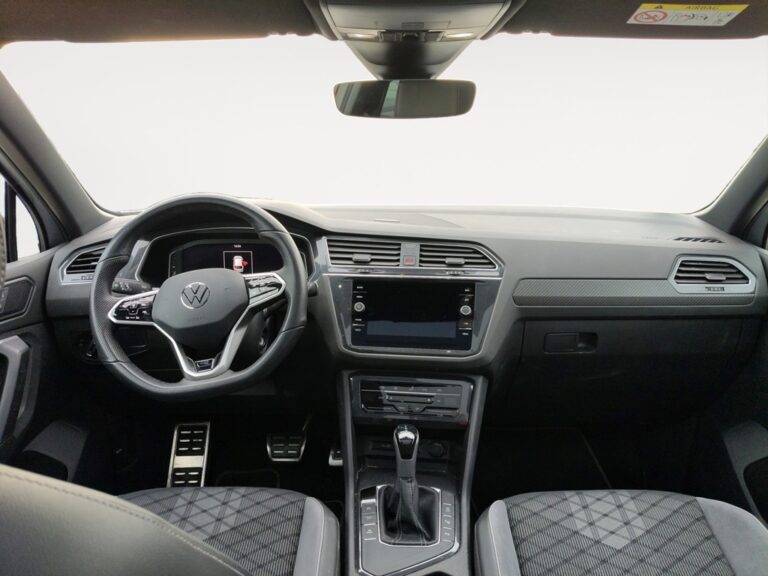 3391MGL_3_front-panel-passenger_0_final