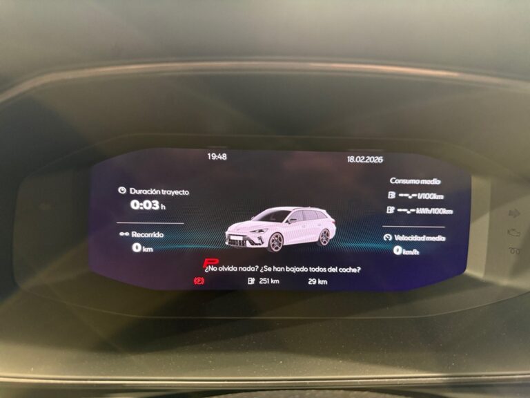 2196NJP_8_steering-wheel-drive_0_final