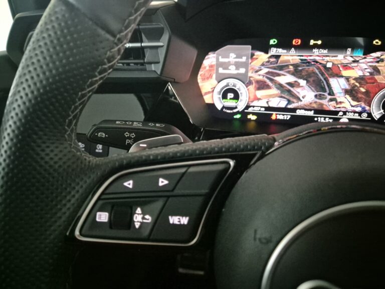 3558NCD_13_multifunction-steering-wheel-left_0_final