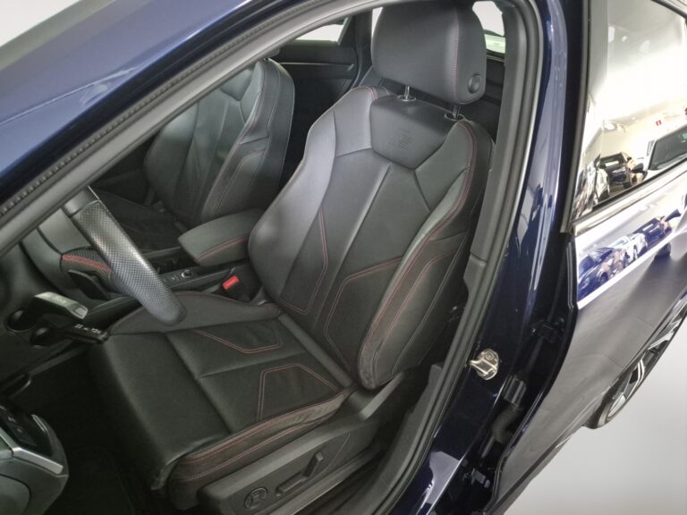 8043MBW_11_steering-wheel-drive_0_final