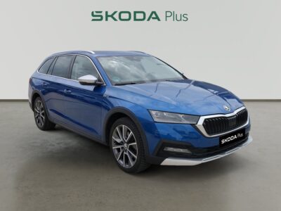 SKODA OCTAVIA COMBI 2.0 TDI SCOUT 4x4 DSG 150CV