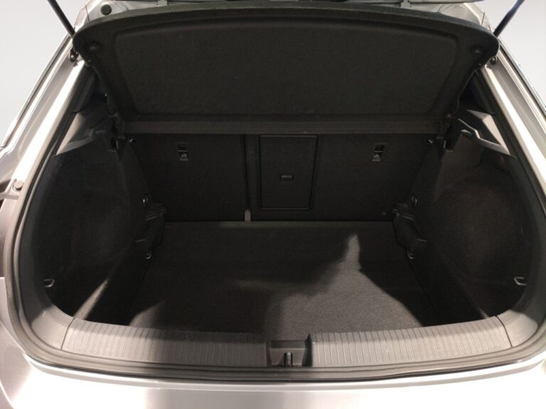4874LXT_6_trunk-straight_0_final