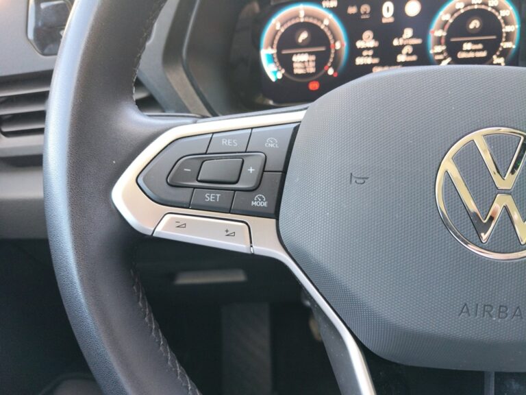 7830MZF_10_multifunction-steering-wheel-left_0_final