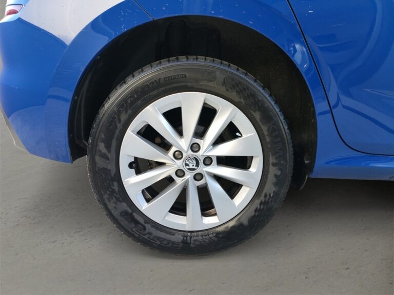 9899MFK_7_rim-front-left_0_final
