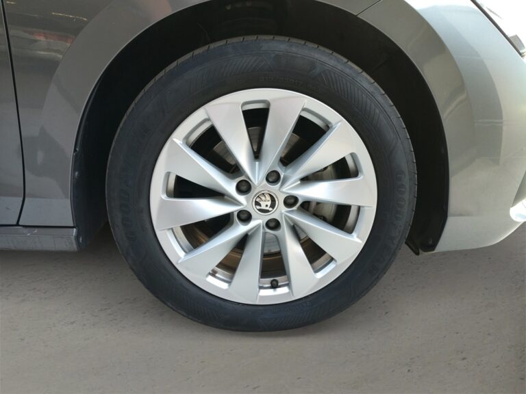 8234NCX_7_rim-front-left_0_final