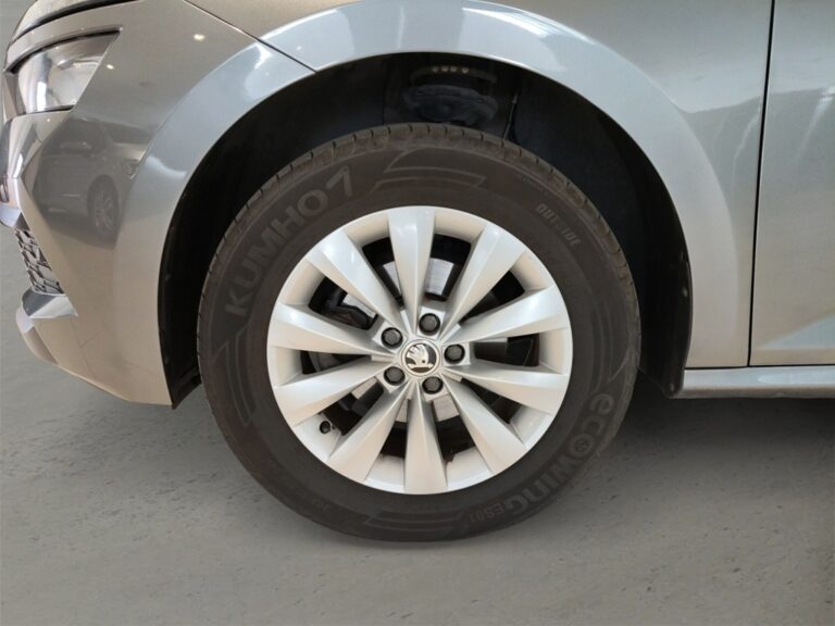 9081LXF_7_rim-front-left_0_final