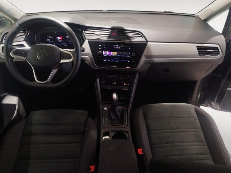 2384MZM_3_front-panel-passenger_0_final