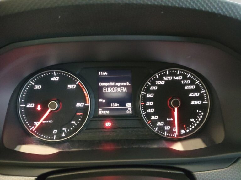 2426LXK_8_steering-wheel-drive_0_final