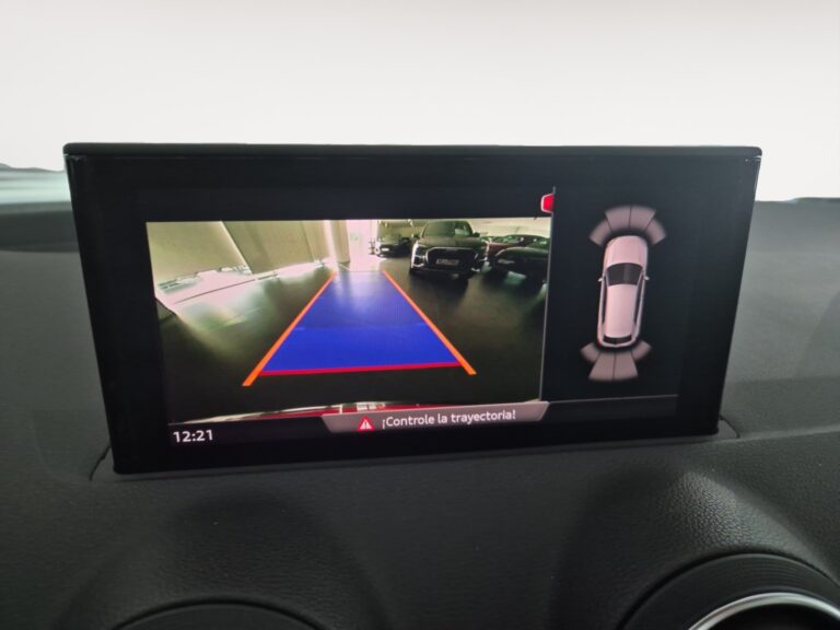 3967MKC_11_steering-wheel-drive_0_final